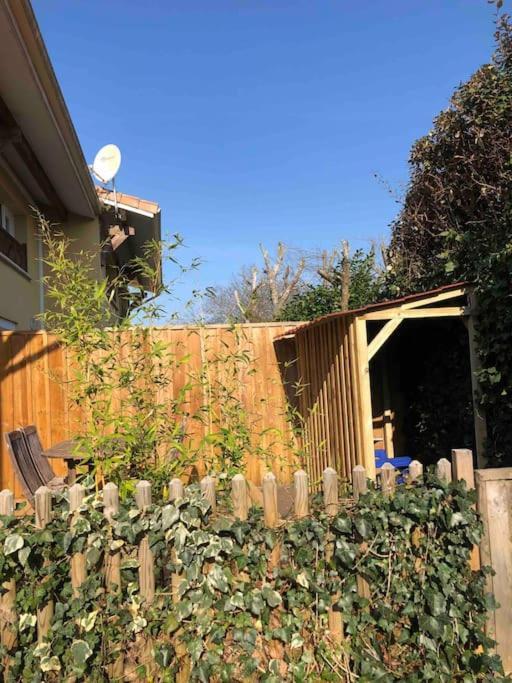 Au Calme, Maison T3 Neuf Avec Jardin A Cassy Lanton Exterior foto